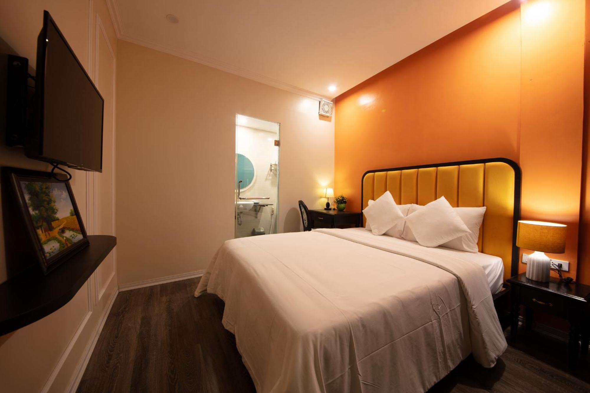 Omina Hanoi Hotel & Travel Экстерьер фото