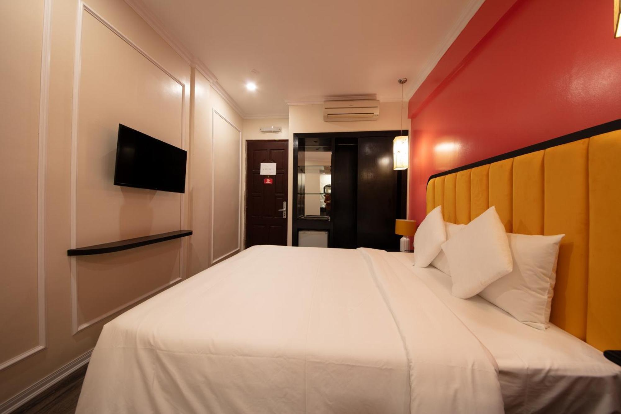 Omina Hanoi Hotel & Travel Экстерьер фото