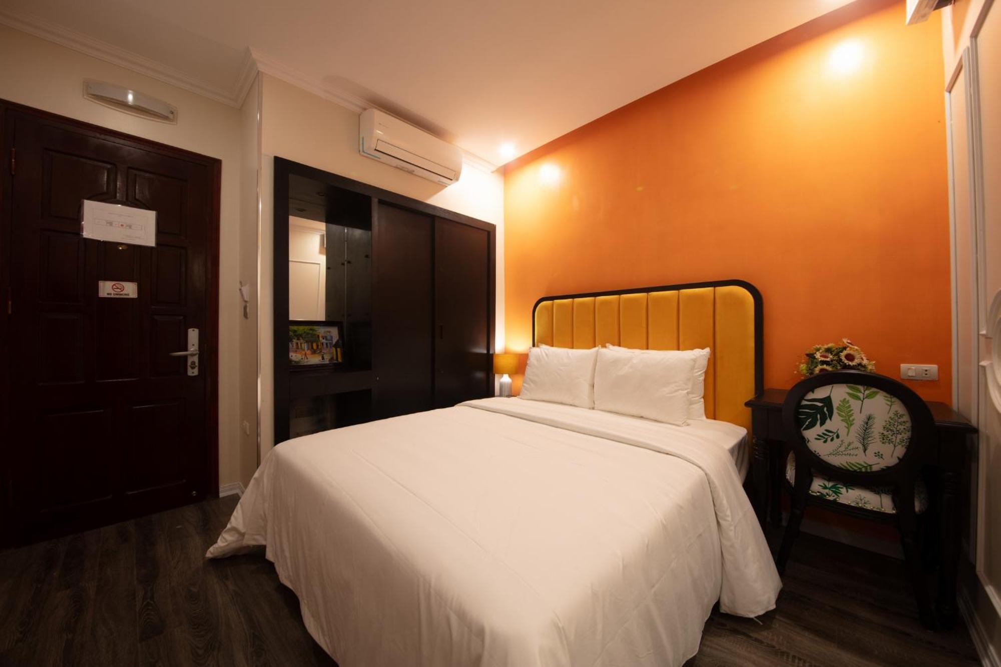 Omina Hanoi Hotel & Travel Экстерьер фото