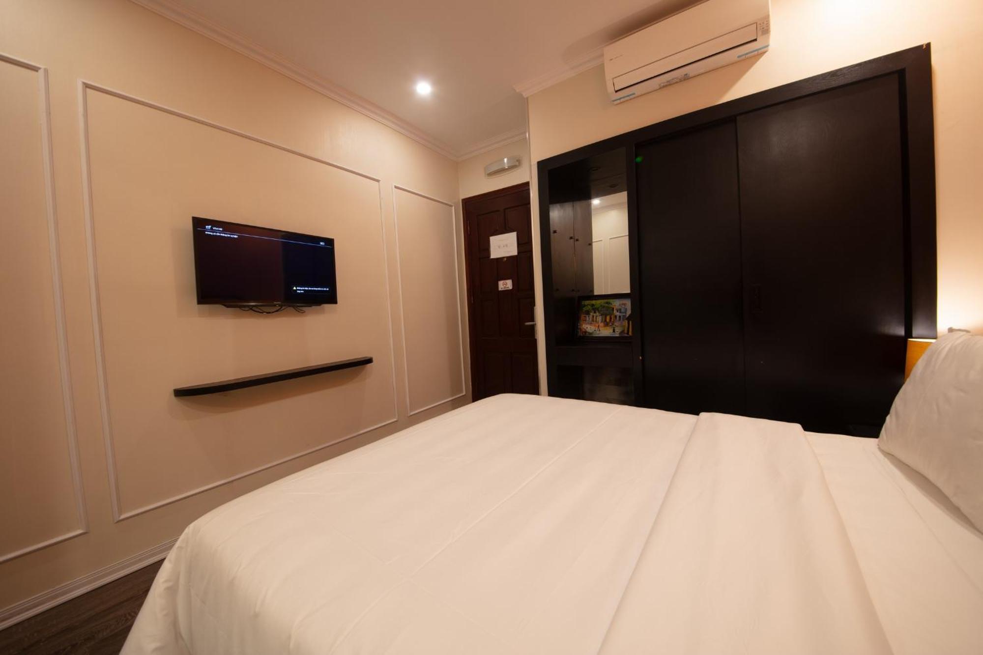 Omina Hanoi Hotel & Travel Экстерьер фото