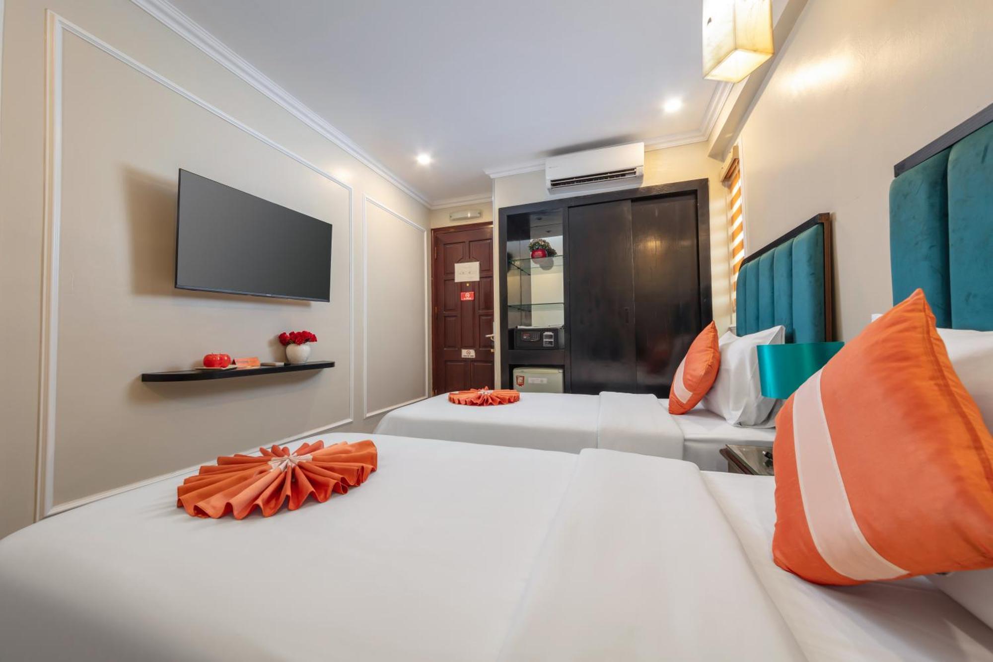 Omina Hanoi Hotel & Travel Экстерьер фото