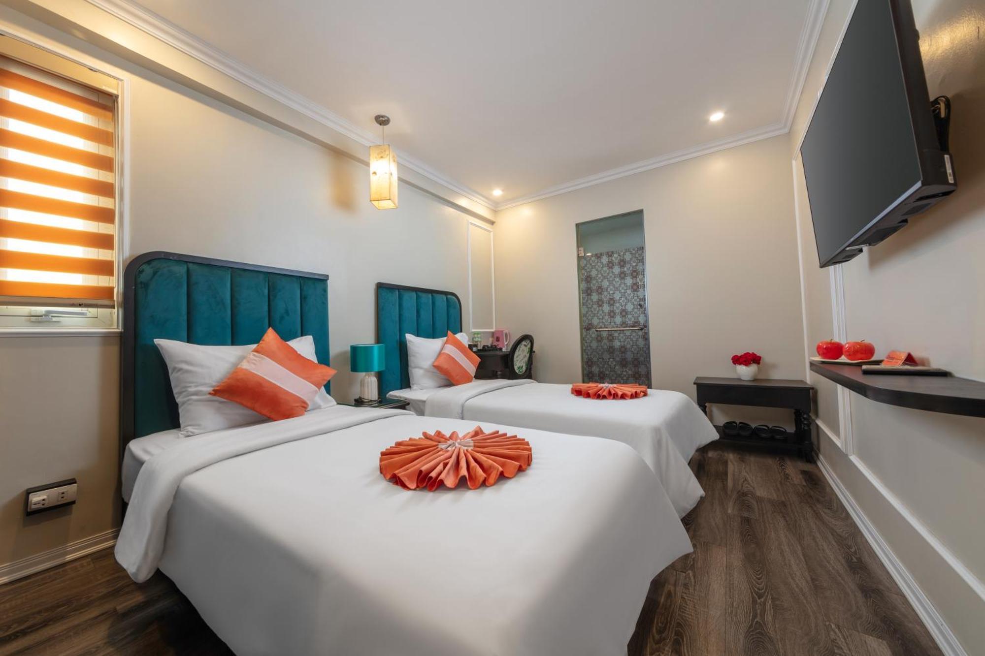 Omina Hanoi Hotel & Travel Экстерьер фото