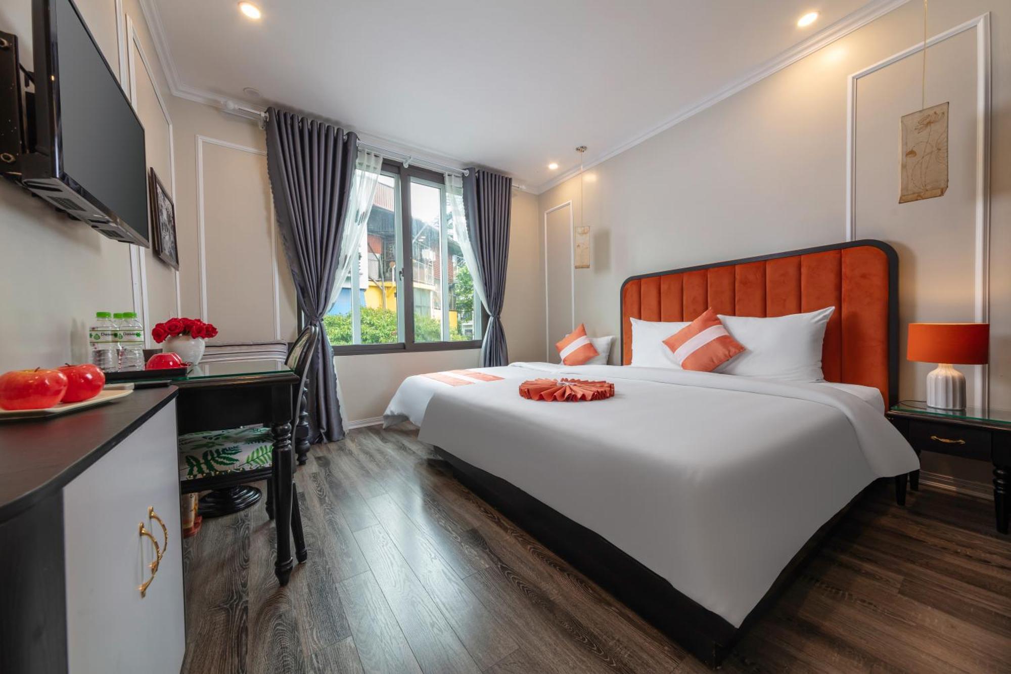 Omina Hanoi Hotel & Travel Экстерьер фото