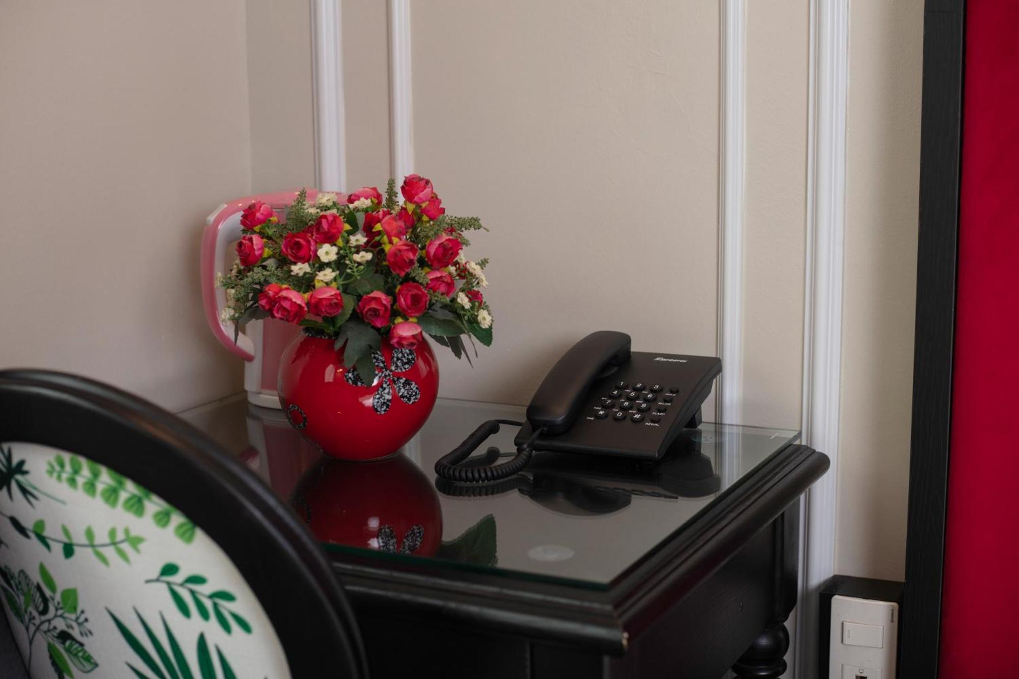 Omina Hanoi Hotel & Travel Экстерьер фото