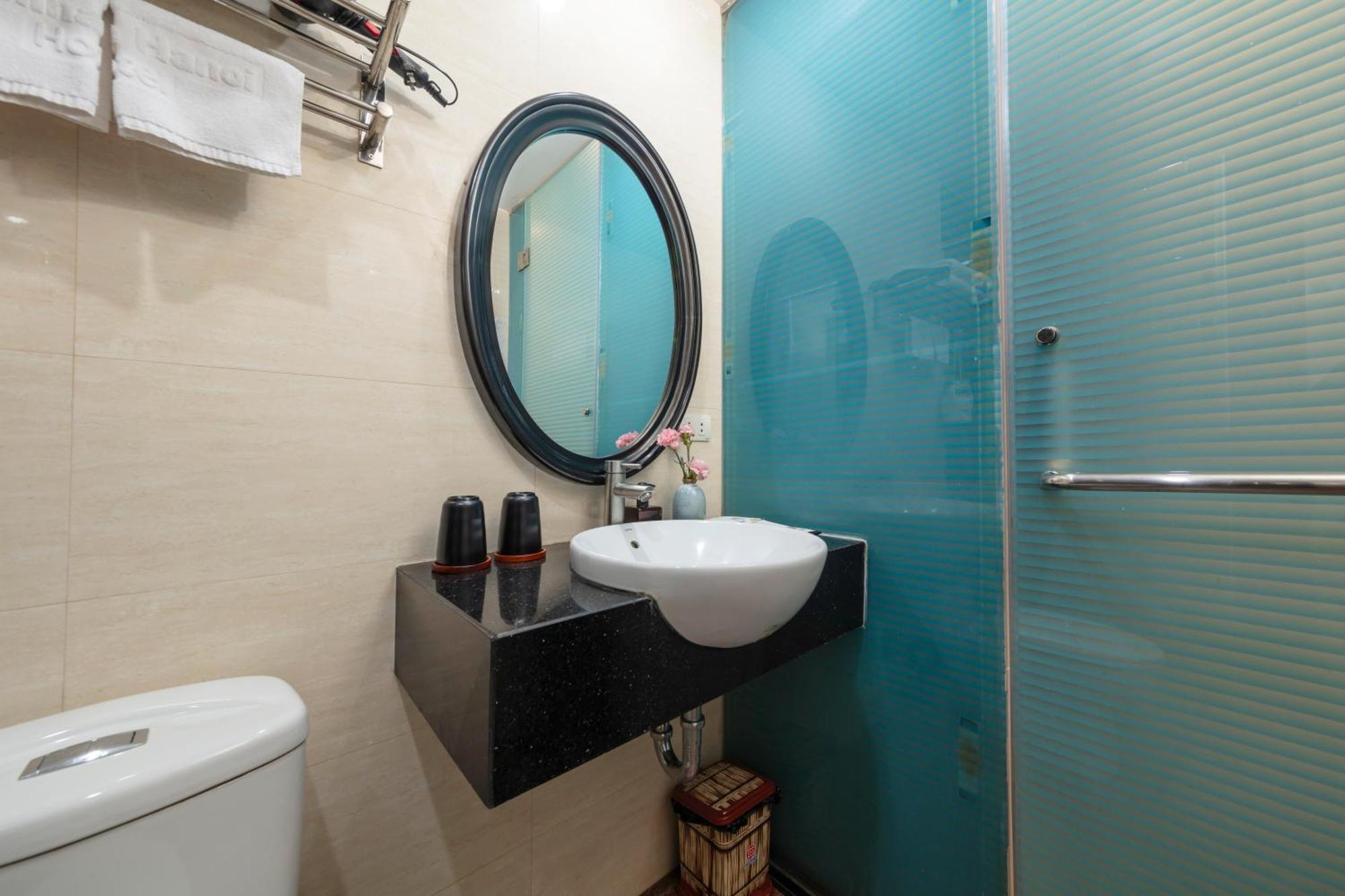 Omina Hanoi Hotel & Travel Экстерьер фото